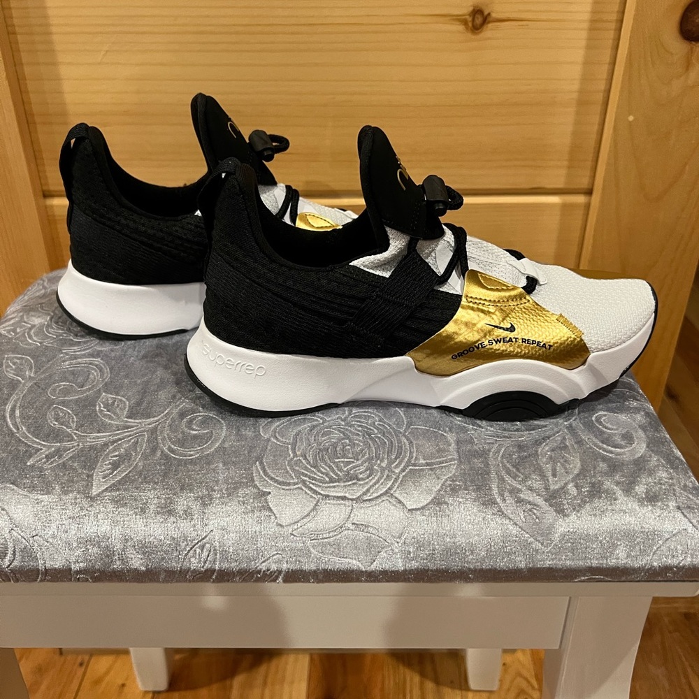 COPY - Nike SuperRep Groove Sneakers Size:6